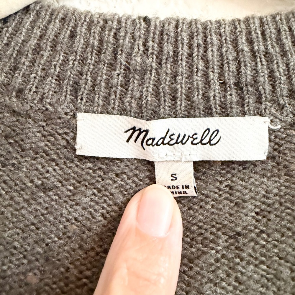 Madewell Womens Green Donegal Wool Blend V-Neck Pullover Sweater Size S Small - Picture 2 of 11